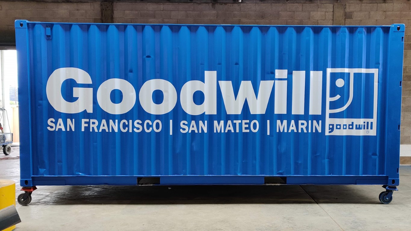 Vinyl logo - Image 5