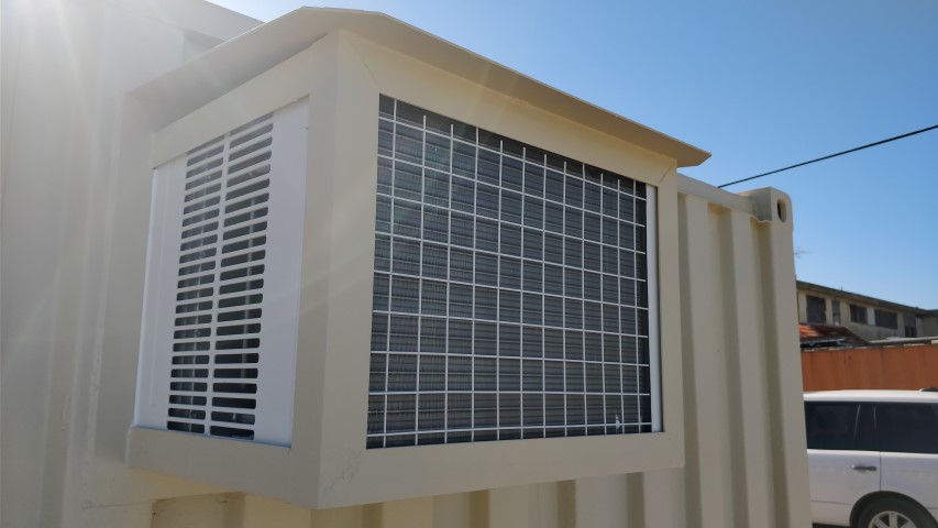 8,000 BTU Air conditioner - Image 3